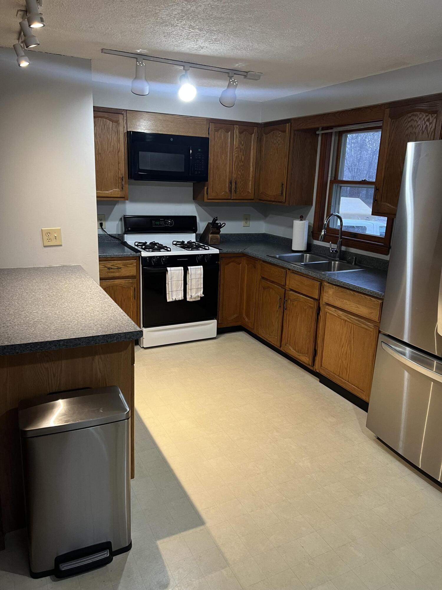 1007 Old Stage Road Woolwich, ME 04579 - Photo 10 of 26 IMG_0495