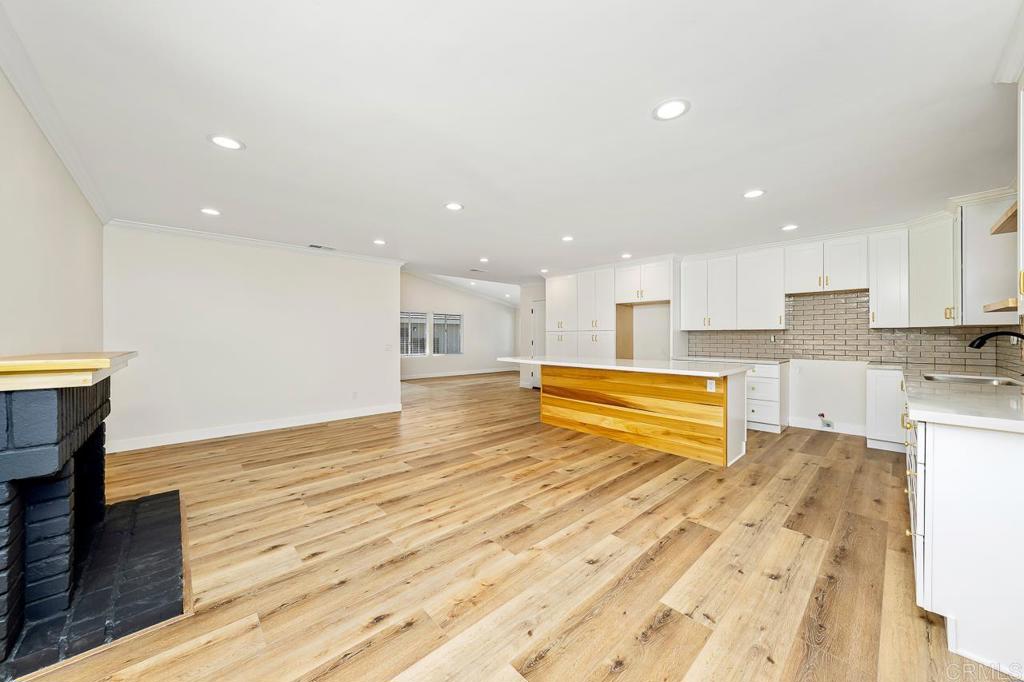 748 Cholla Road Chula Vista, CA 91910 - Photo 4 of 20 a view of kitchen with wooden floor