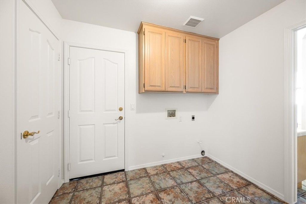 765 Ridgemont Way Arroyo Grande, CA 93420 - Photo 26 of 45 a view of room with window