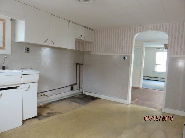 7 Twombley Road Sanford, ME 04073 - Photo 15 of 28 Unit B kitchen