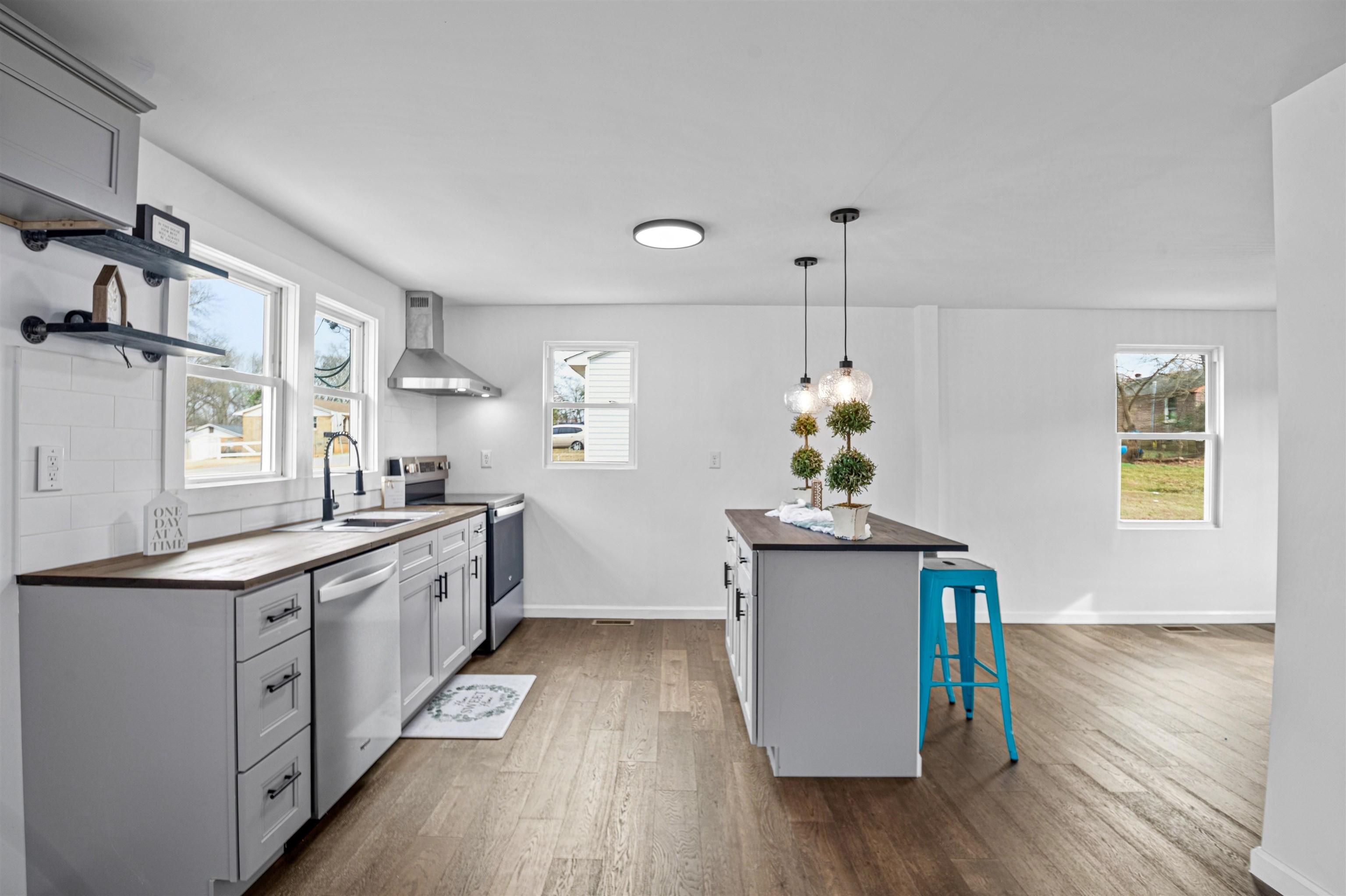 608 Littlejohn Street Gaffney, SC 29341 - Photo 11 of 45