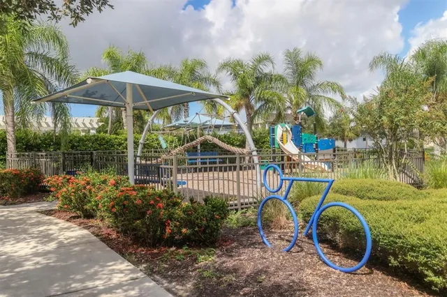 $3,475 | 4806 Lake Breeze Terrace, Sarasota, FL 34243