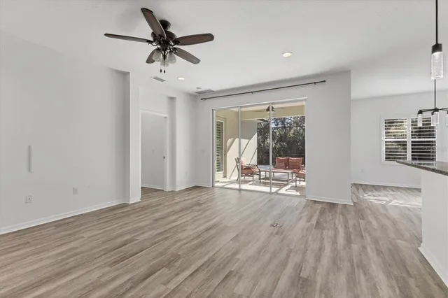 $3,475 | 4806 Lake Breeze Terrace, Sarasota, FL 34243