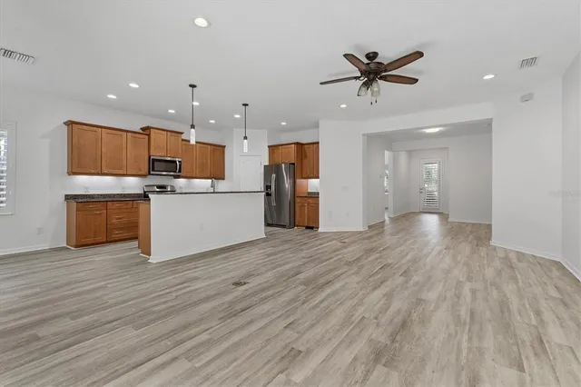 $3,475 | 4806 Lake Breeze Terrace, Sarasota, FL 34243