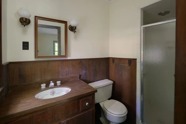 $999,500 | 2719 Highway 41A, Wartrace, TN 37183