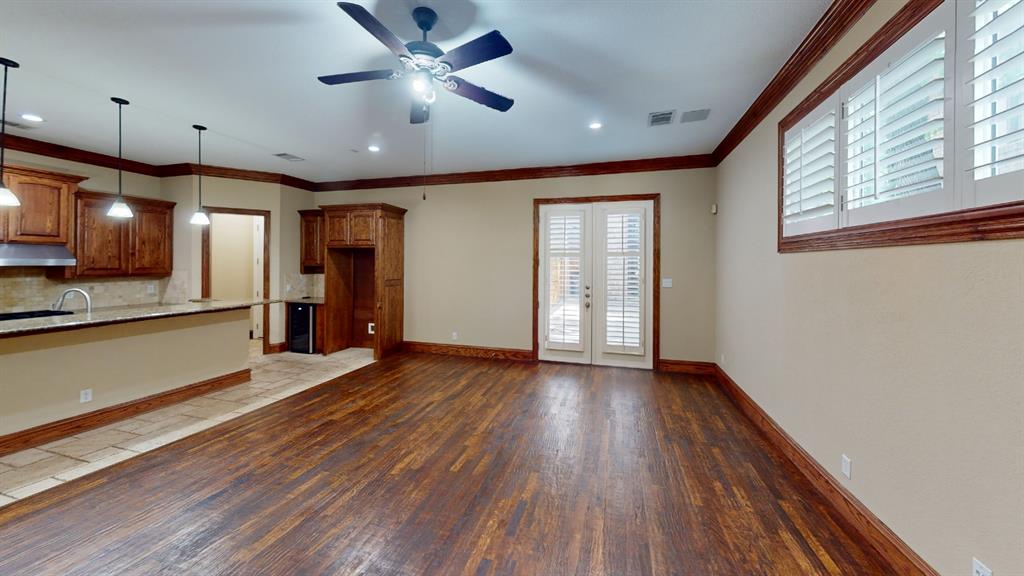 4516 Gilbert Avenue Dallas, TX 75219 - Photo 5 of 28