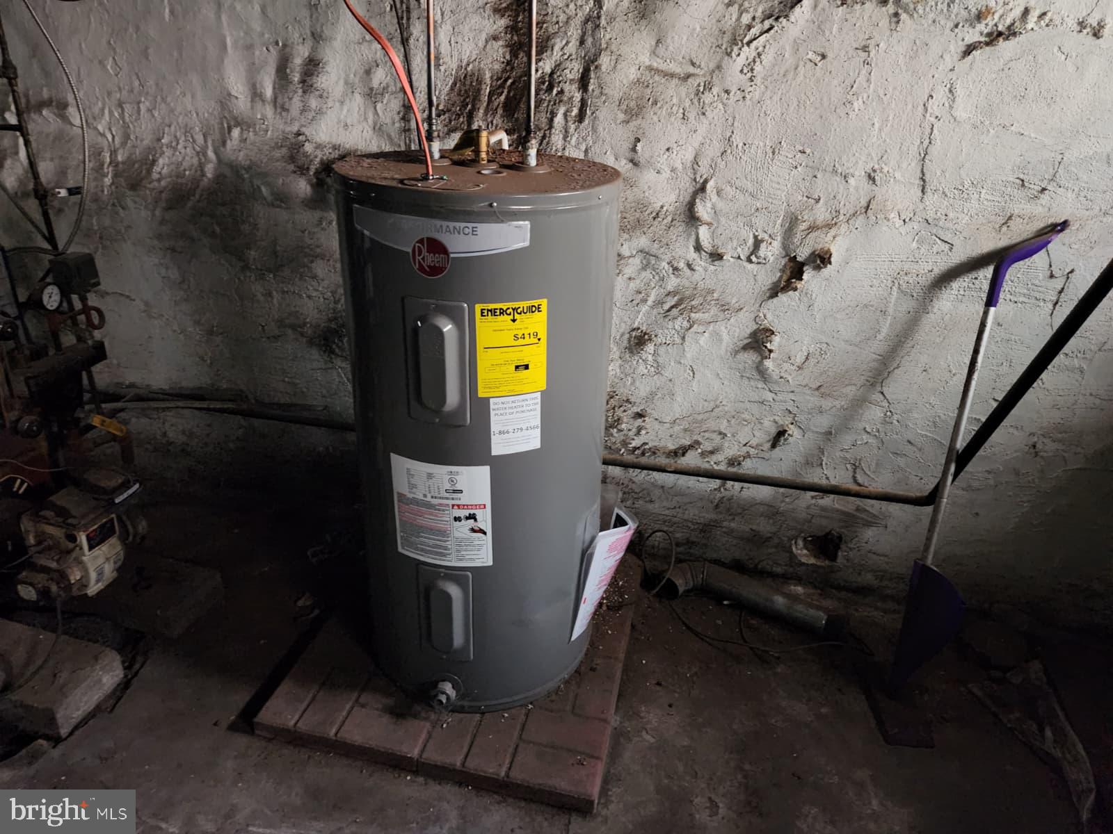 648 Kohn Street Norristown, PA 19401 - Photo 16 of 39