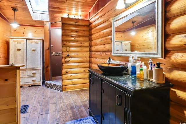 $199,900 | 1939 Highway 646, Loris, SC 29569