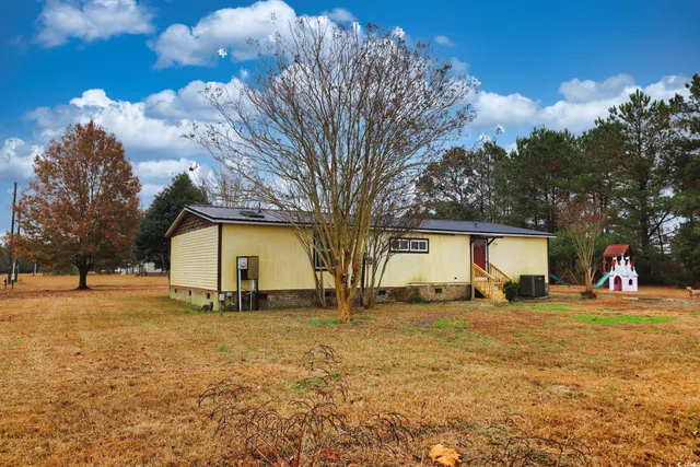 $199,900 | 1939 Highway 646, Loris, SC 29569