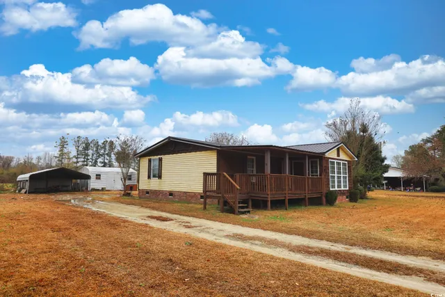 $199,900 | 1939 Highway 646, Loris, SC 29569