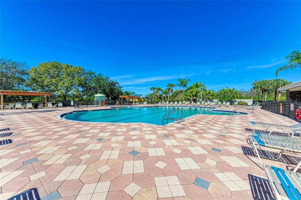 8772 Stone Harbour Loop Bradenton, FL 34212 - Photo 65 of 69 a view of a water fountain and a yard