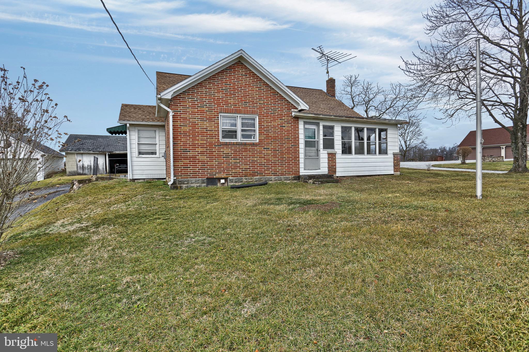 2550 Biglerville Road Gettysburg, PA 17325 - Photo 2 of 32