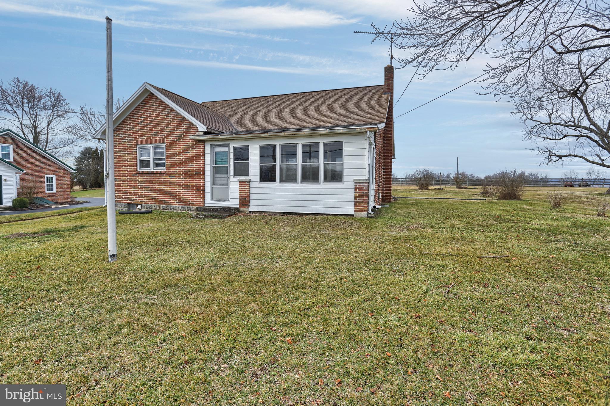 2550 Biglerville Road Gettysburg, PA 17325 - Photo 3 of 32