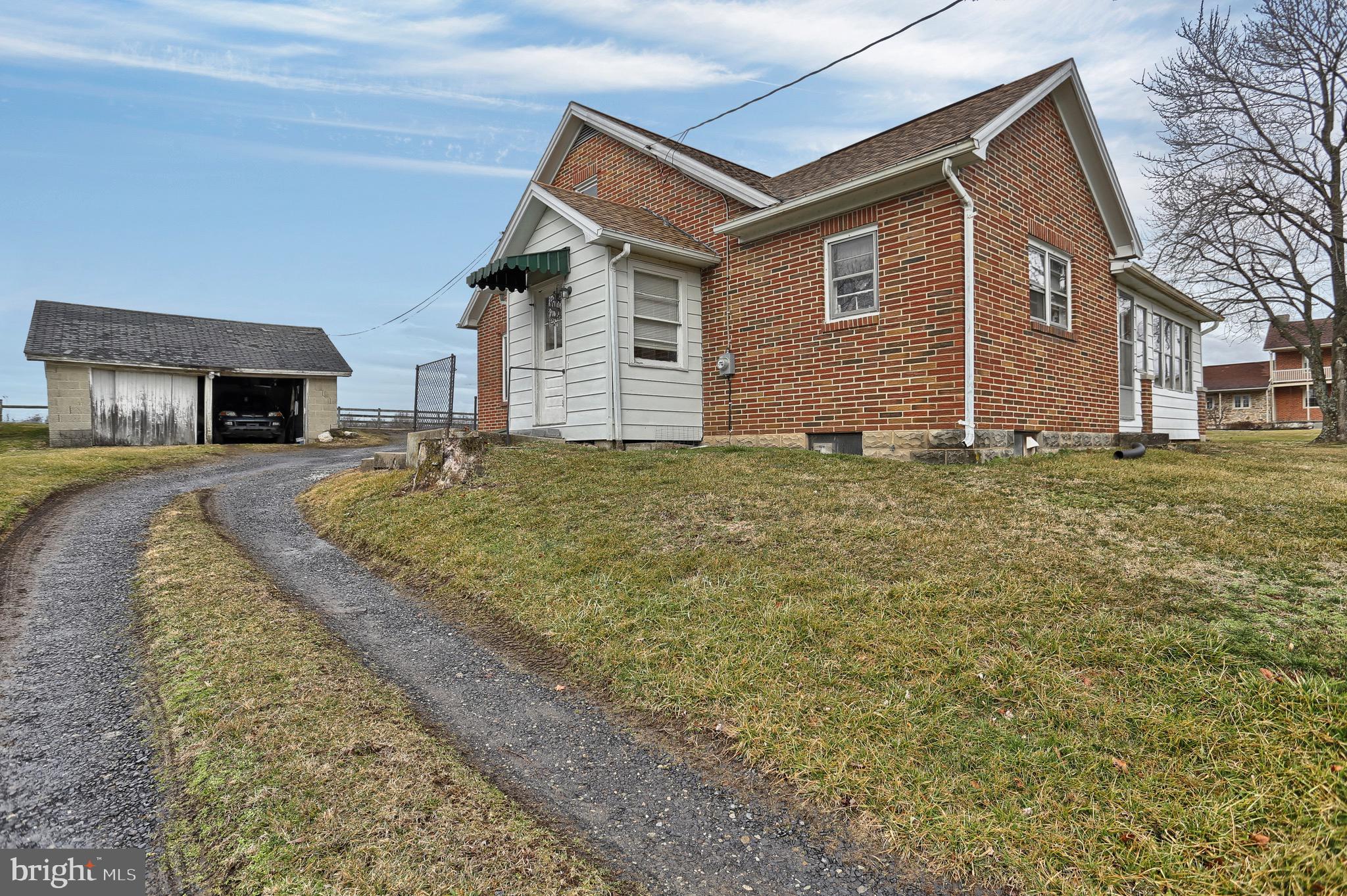 2550 Biglerville Road Gettysburg, PA 17325 - Photo 4 of 32