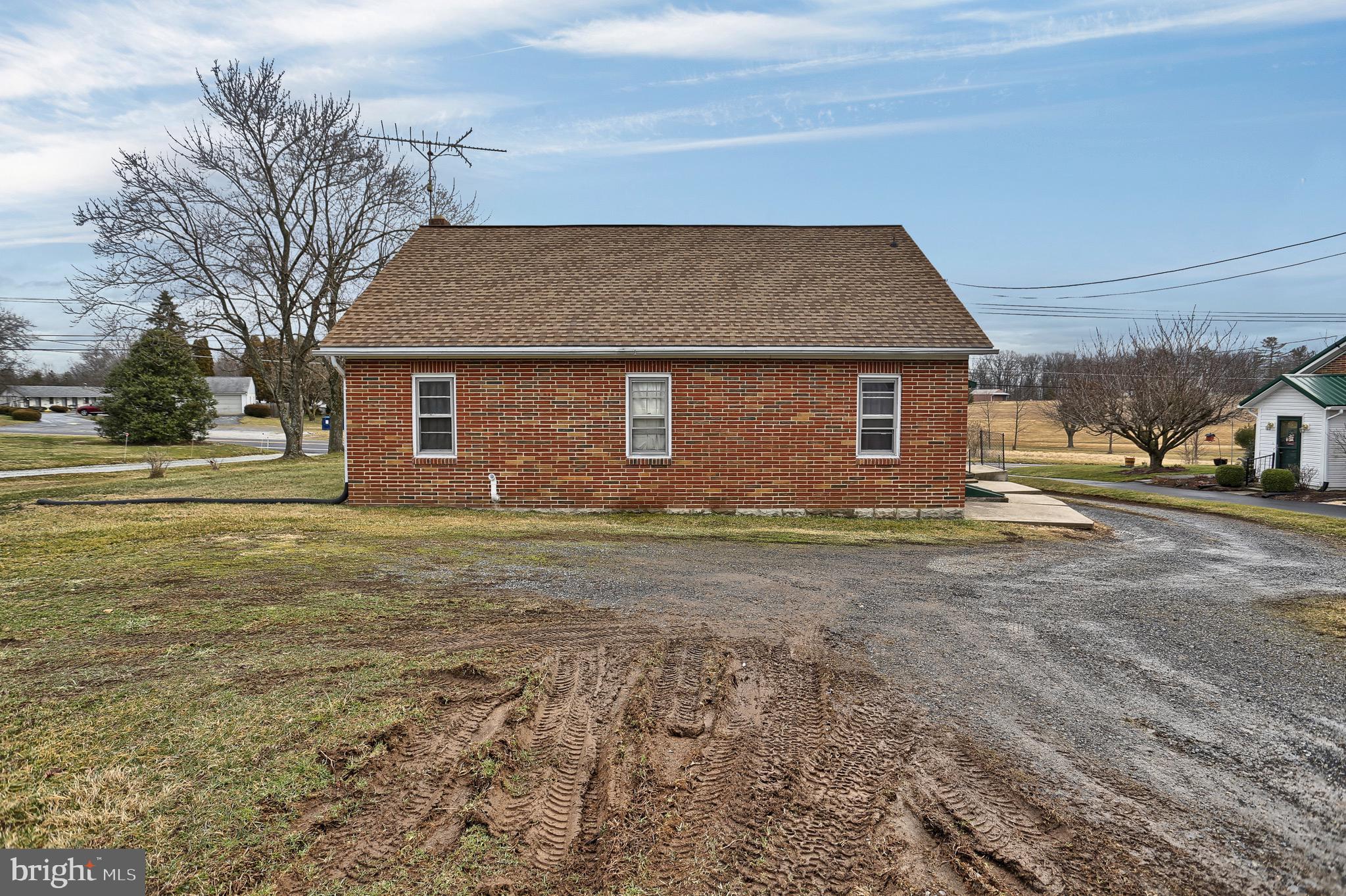 2550 Biglerville Road Gettysburg, PA 17325 - Photo 8 of 32