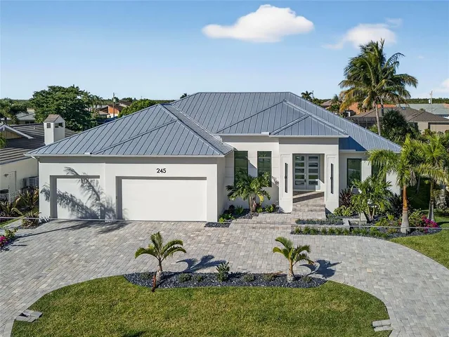 $1,890,000 | 245 Lido Drive, Punta Gorda, FL 33950