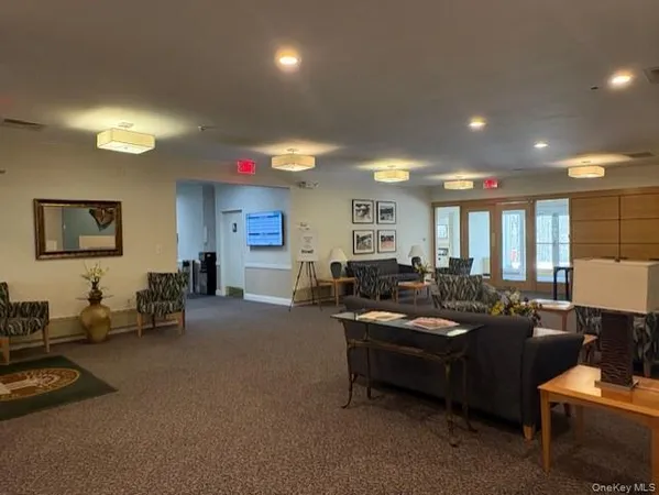 $875,000 | 969 Heritage Hills, Unit D, Somers, NY 10589