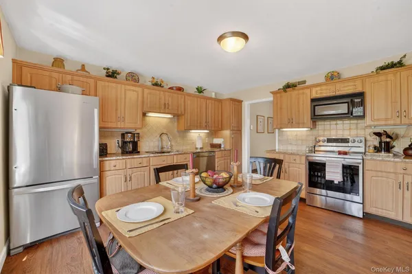 $875,000 | 969 Heritage Hills, Unit D, Somers, NY 10589