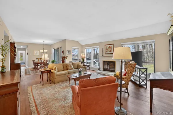 $875,000 | 969 Heritage Hills, Unit D, Somers, NY 10589