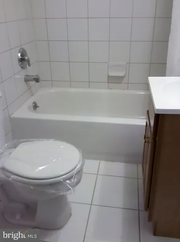 $850 | 7850 Oxford Avenue, Unit 4, Philadelphia, PA 19111