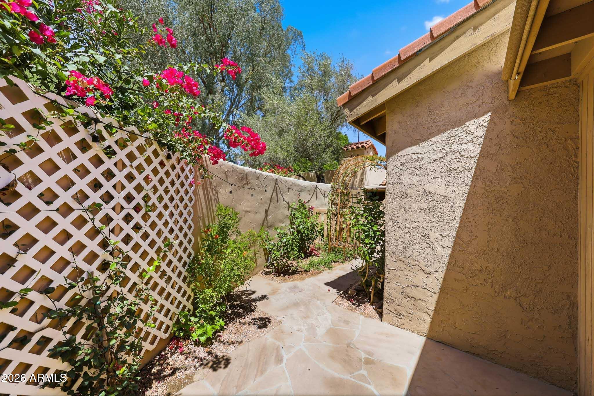 4540 North 44th Street, Unit 3 Phoenix, AZ 85018 - Photo 20 of 25 C (3)