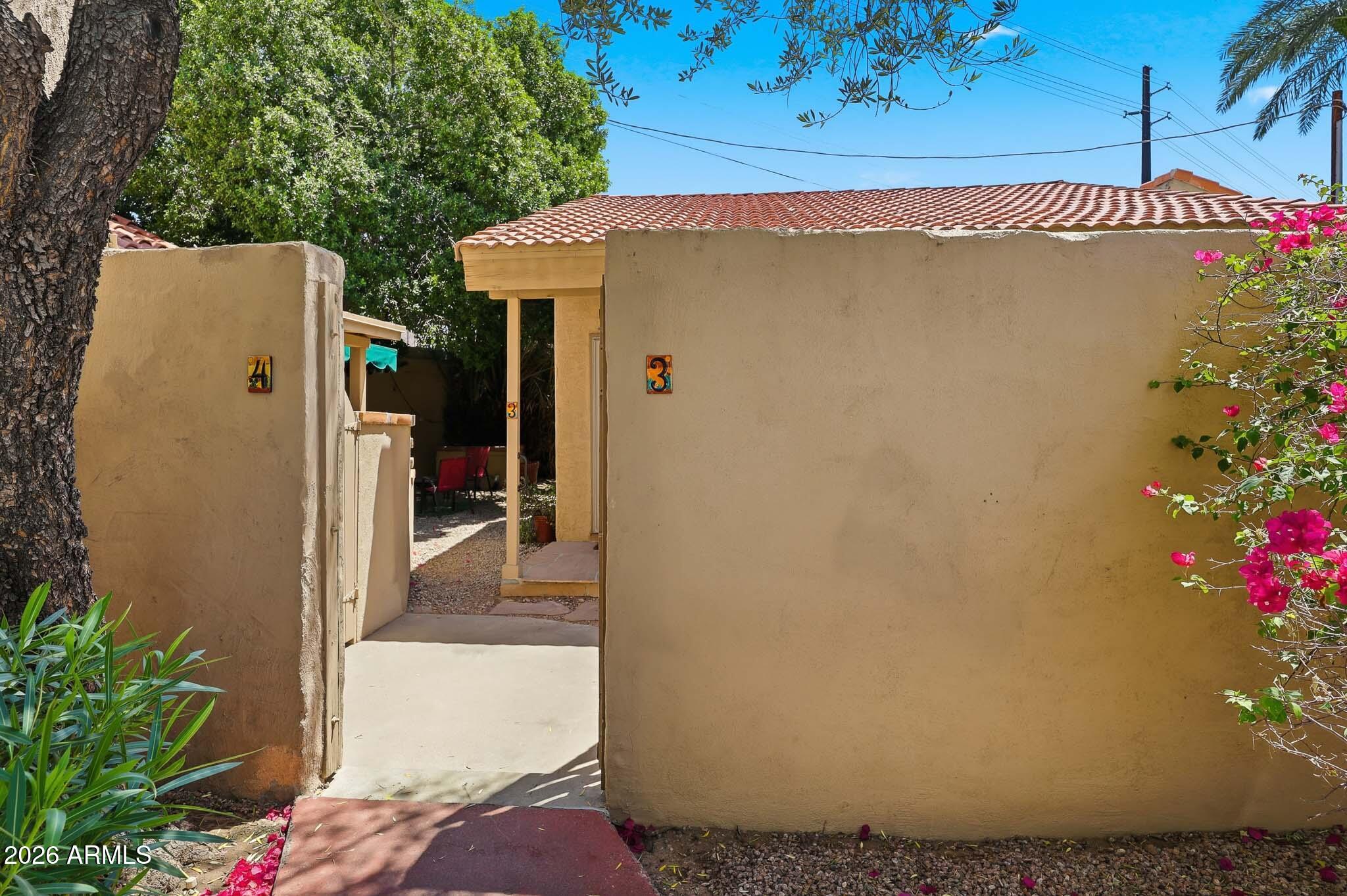 4540 North 44th Street, Unit 3 Phoenix, AZ 85018 - Photo 2 of 25 A (1)