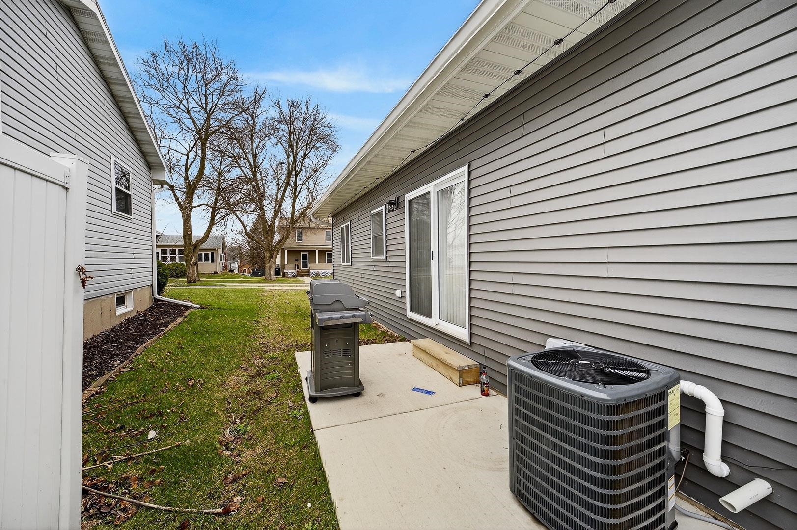 1425 21st Monroe, WI 53566 - Photo 30 of 33