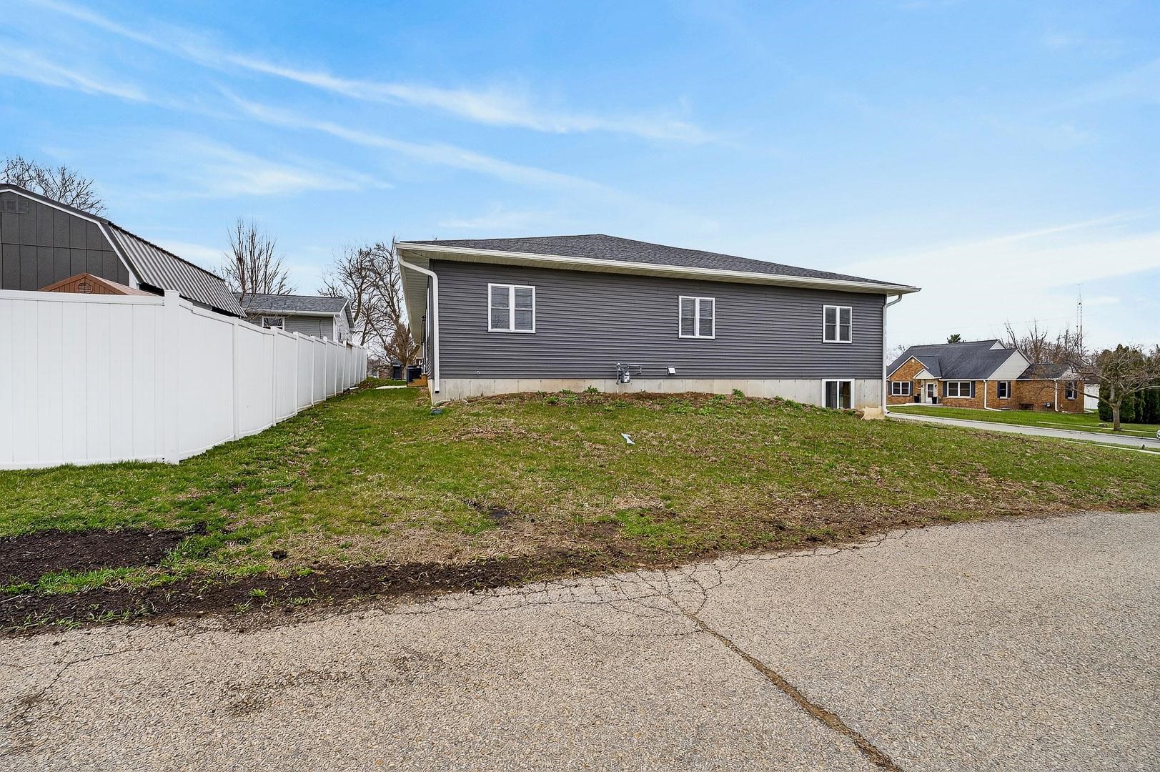 1425 21st Monroe, WI 53566 - Photo 33 of 33