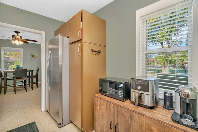 $224,900 | 100 South Midland Avenue, Joliet, IL 60436