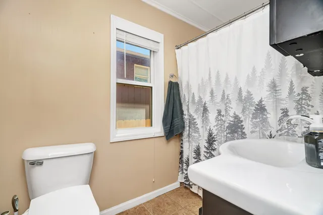 $224,900 | 100 South Midland Avenue, Joliet, IL 60436