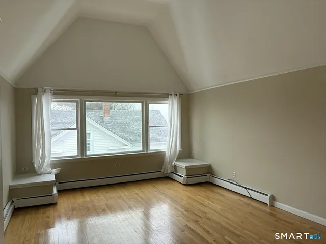 $1,995 | 59 Montowese Street, Branford, CT 06405