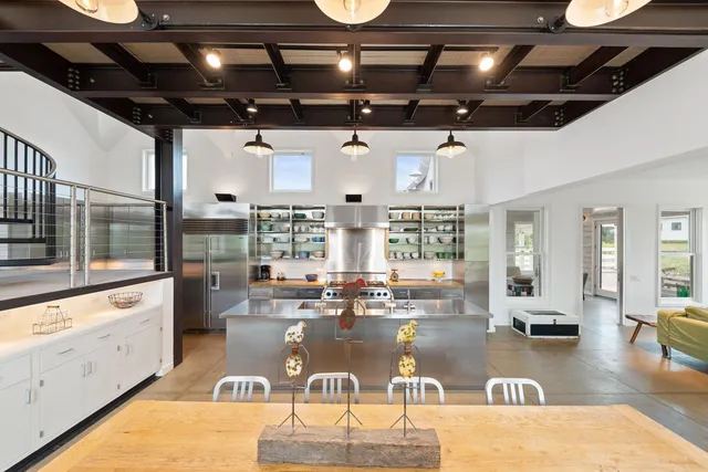 $2,495,000 | 15337 Pardee Road, Galien, MI 49113