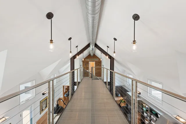 $2,495,000 | 15337 Pardee Road, Galien, MI 49113