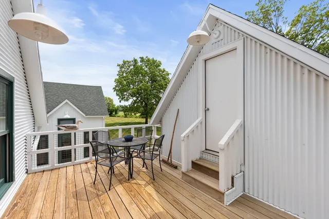 $2,495,000 | 15337 Pardee Road, Galien, MI 49113