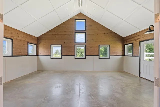 $2,495,000 | 15337 Pardee Road, Galien, MI 49113