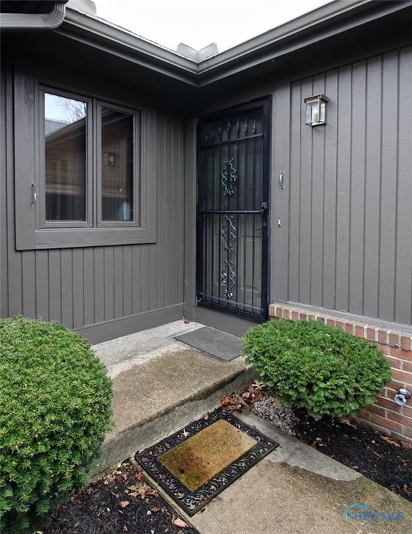 5 Exeter Road Perrysburg, OH 43551 - Photo 2 of 30 Gallery Image 2