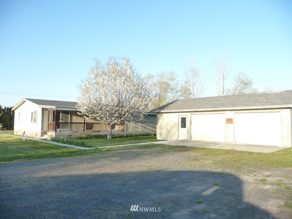 5155 Mae Valley Road Northeast Moses Lake, WA 98837 - Photo 1 of 5 Gallery Image 1