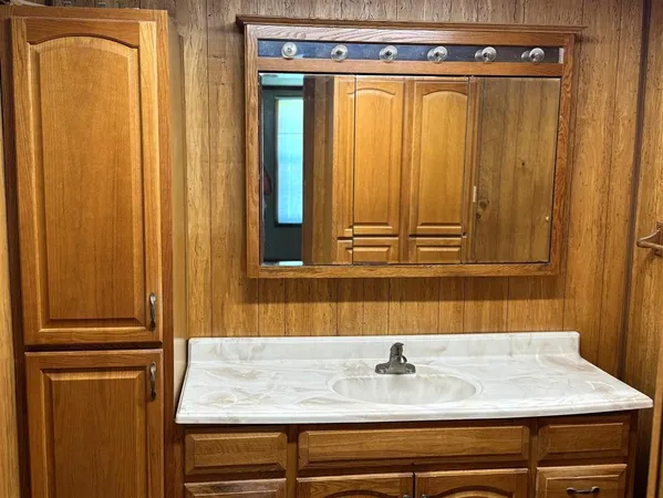 $325,700 | 3589 St Luke Lane, Sulphur, LA 70663