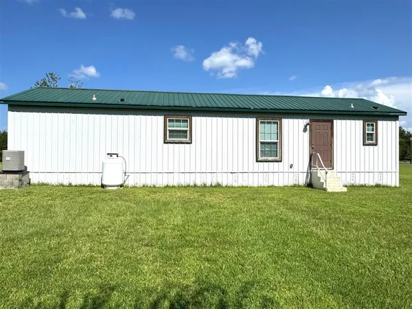 $325,700 | 3589 St Luke Lane, Sulphur, LA 70663