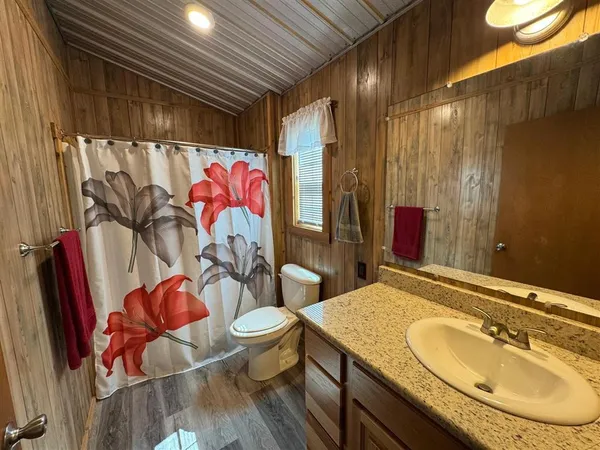 $325,700 | 3589 St Luke Lane, Sulphur, LA 70663