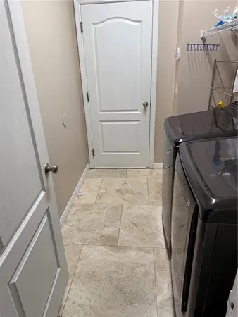 a view of walk in closet