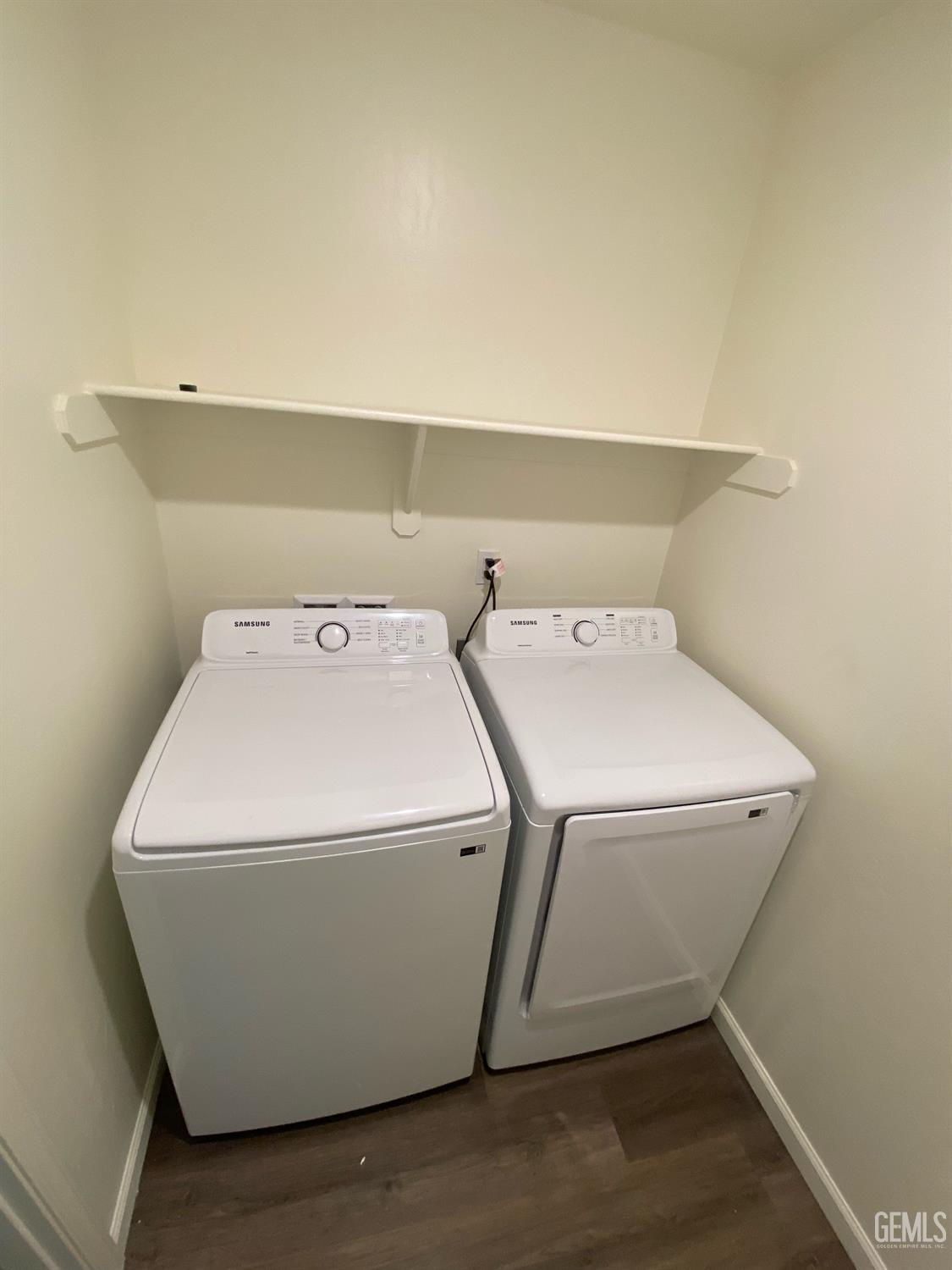 Undisclosed Address Bakersfield, CA 93313 - Photo 9 of 26 a utility room with dryer and washer