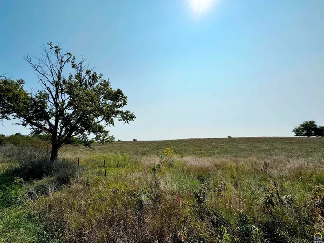 $67,000 | 0 218th Road, Holton, KS 66436