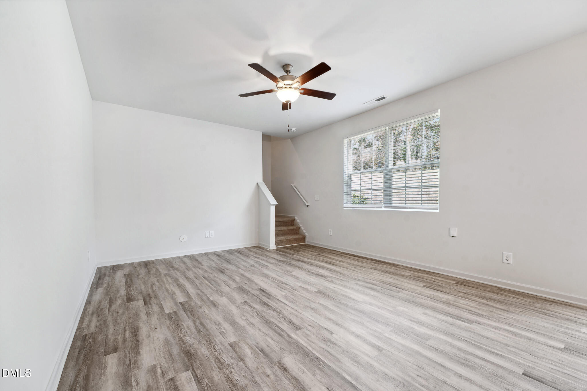 3401 Slippery Elm Drive Raleigh, NC 27610 - Photo 4 of 39 DSC06307