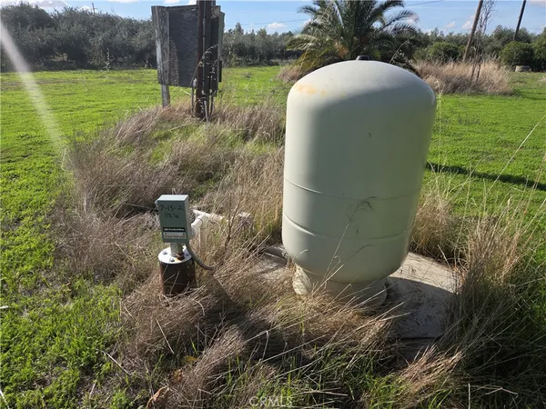 a close view of light fixtures