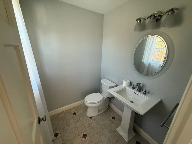 $4,600 | 15 Spencer Street, Methuen, MA 01844