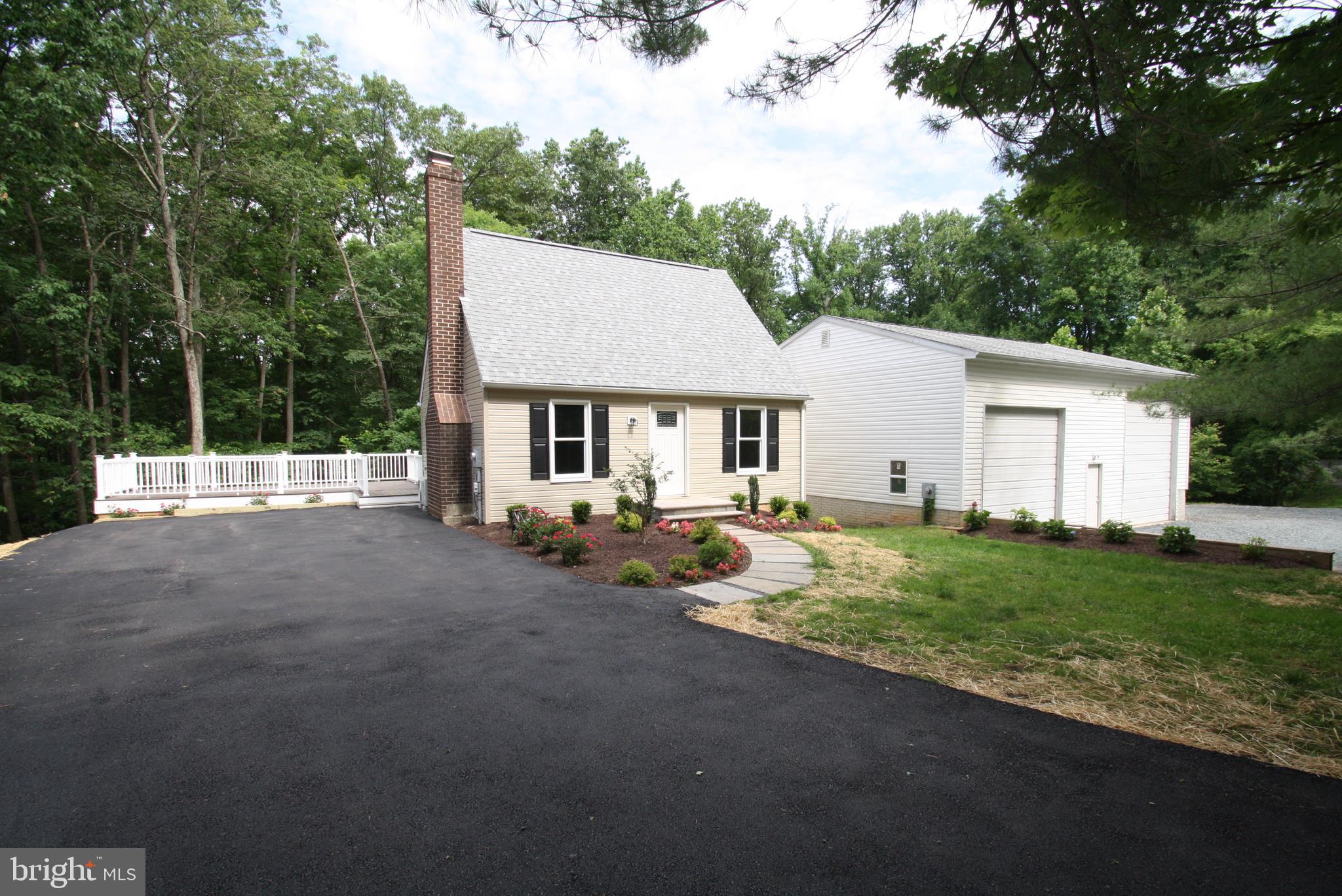 14043 Harrisville Road Mount Airy, MD 21771 - Photo 1 of 16 Front