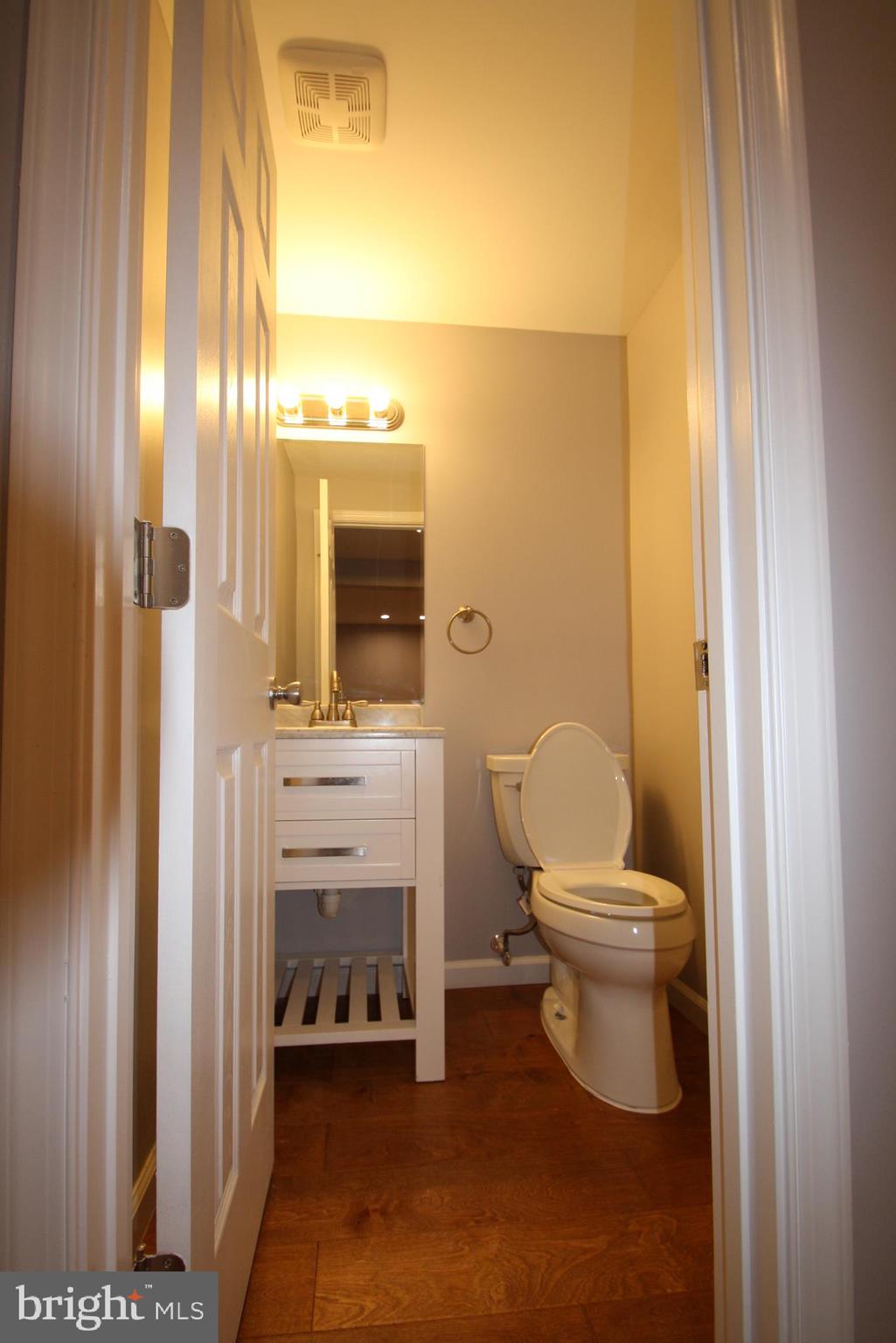 14043 Harrisville Road Mount Airy, MD 21771 - Photo 13 of 16 Lower Bath