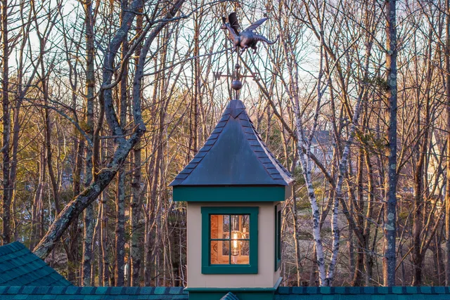 $3,900,000 | 8 Spruce Point Road, Kittery, ME 03904