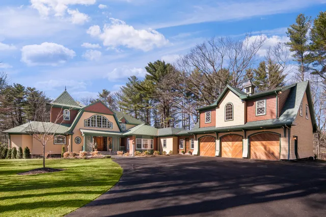 $3,900,000 | 8 Spruce Point Road, Kittery, ME 03904